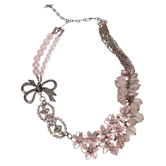 Romantic Pink Statement Necklace with Bow & Floral Beads, Vintage Inspired - Picture 14 of 16